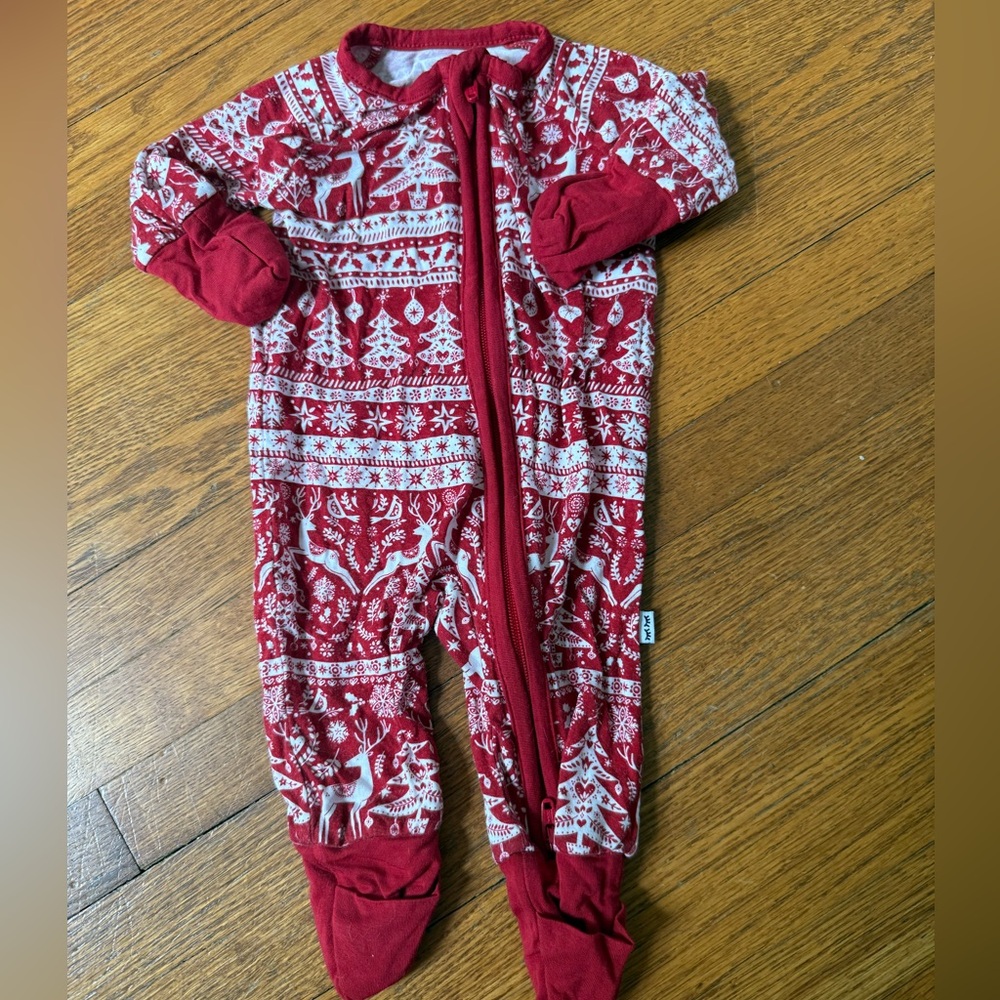 Little sleepies premie Christmas sleeper, EUC
